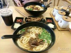 -三千粉牛肉米粉(来客茂店)