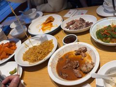 -关东小磨东北菜(上海长风大悦城店)