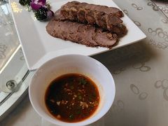 -洈水谣 · 地道荆州松滋菜(菱角湖公园店)