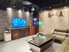 -牛头鱼庄·地道广西菜(西明店)