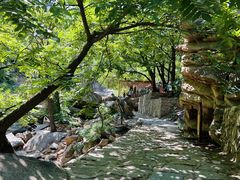 -黑龙潭风景区