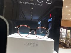 -眼镜大师·Optic Master·蔡司官方授权店(杭州大厦购物城店)