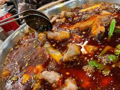 -肖肖酸萝卜鱼火锅(总店)