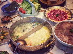 -斯普汇生蚝牛排馆(中骏世界城店)