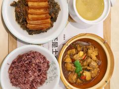 -老乡鸡(上海白玉兰广场店)