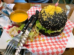 网红瀑布牛肉菠萝包-肥韬茶餐厅(南山mini店)