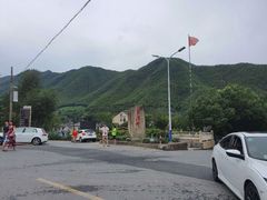 -安吉龙王山峡谷漂流