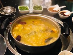 -丫丫汤膳打边炉(宏府408坊店)