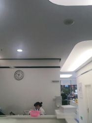 -蕾特恩专业祛痘·皮肤管理