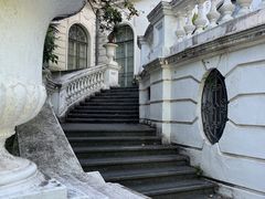 -上海市工艺美术博物馆