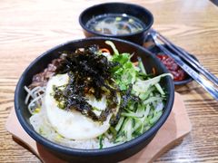 韩是拌饭-吴草鸡爪오초닭발韩食堂(融恒盈嘉中心店)