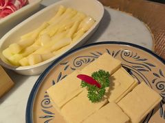 -尚尚仙·酸汤猪手·猪肚鸡火锅(华联万柳购物中心店)