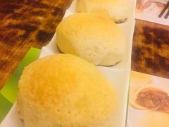 酥皮焗叉烧包-添好运点心专门店(深水埗店)