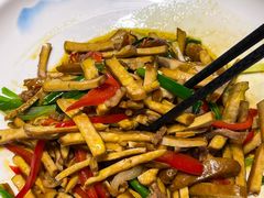 -小乡小镇·传承桐庐土菜·老板亲自烧的菜