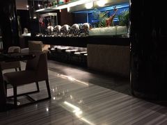 -唐拉雅秀酒店-西锦汇空中BBQ·思创餐厅