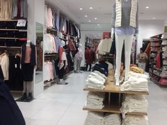 -优衣库(广州天河领展广场店)