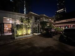 -迪瓦娜按摩和水疗中心