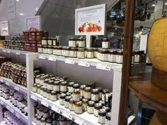 -Eataly
