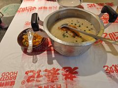 -老表记广西宵夜螺蛳鸭脚煲(东盟店)