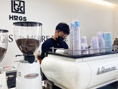 -HUGS coffee(东区店)