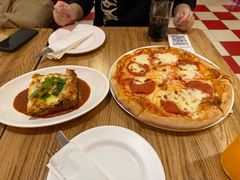 -城市大道红炉披萨烘焙坊