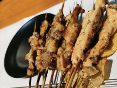 -京狮炙燥·精酿烧烤(首经贸店)