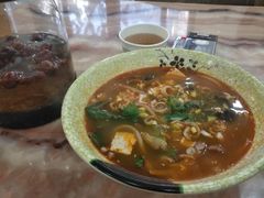 -苏莱特色牛骨滩羊手抓馆(长城东街总店)