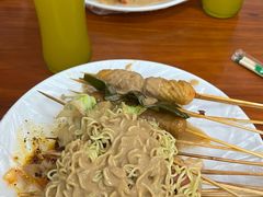 -郭记小街麻辣烫(南小街总店)
