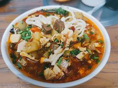 牛肉臊子手工面-老陈婆手工面庄