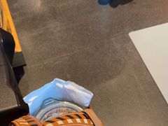 -星巴克(汇亚大厦店)