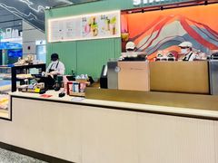 -星巴克(上海虹桥站2A检票口)