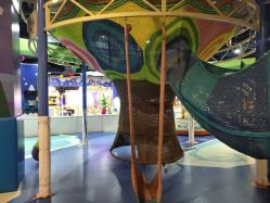 -多奇妙乐园·淘气堡·电玩·抓娃娃(海口吾悦店)