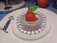 -弦月窗LUNETTE BY AMANDA(复兴路店)