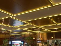 -大中华希尔顿酒店-念自助餐·嗨啤·小龙虾
