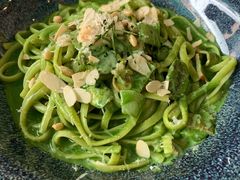 菠菜汁青酱意大利面-拾挚扒房(招商花园城店)