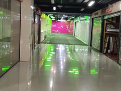 -百荣世贸商城