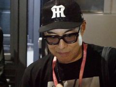 -交通银行前滩31演艺中心