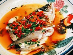 老坛剁椒蒸鲜活鱼头-老湘村·湖南土菜(天河维多利店)