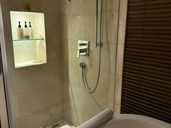 -青岛海尔洲际酒店