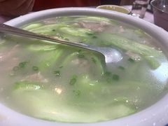 -洪霞餐馆
