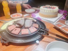 -仨仨米炭火烤肉