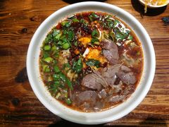 -遵义虾子张六羊肉粉(普陀路店)