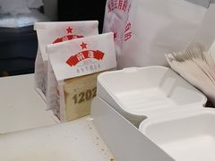 -红星前进面包牛奶公司(君太店)