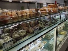 -白玉兰食品(中山公园龙之梦店)