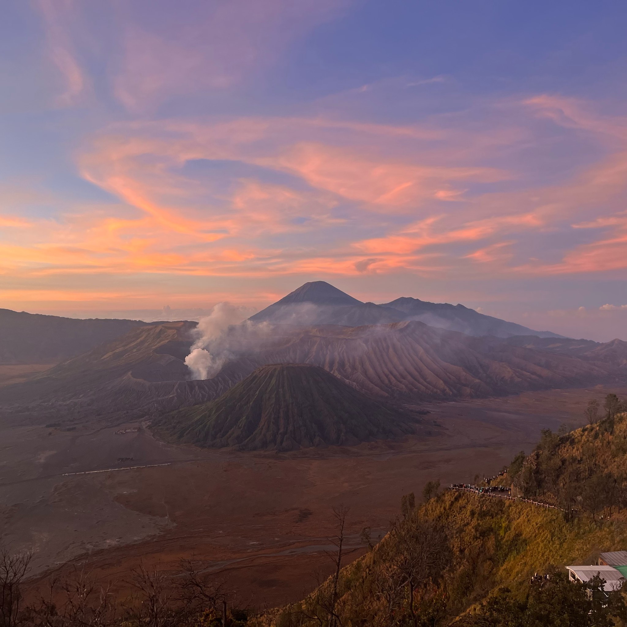 0元玩转这座城  我拍到的治愈系风景 \\n布罗莫火山爬起来特别轻松