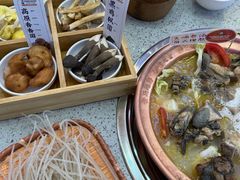 -阿婆情腊排骨火锅(金虹路店)