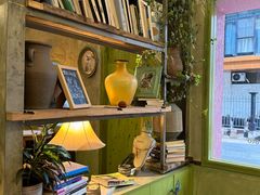 -六区宿舍咖啡店