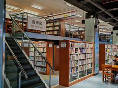 -上海市虹口区图书馆(曲阳分馆)