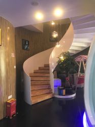 -比华利美容医院