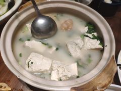 传统老酥肉炖豆腐-眉州东坡·熊猫主题餐厅(枫蓝店)
